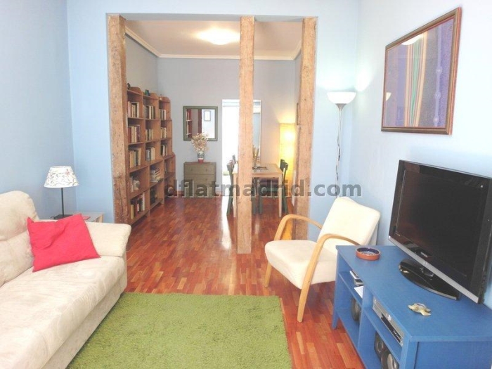 Apartamento Amplio en Centro de 2 Dormitorios #1409 en Madrid