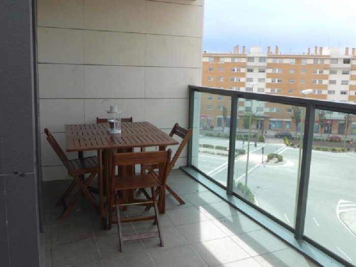 Atico Amplio en Fuencarral de 2 Dormitorios con terraza #1469 en Madrid