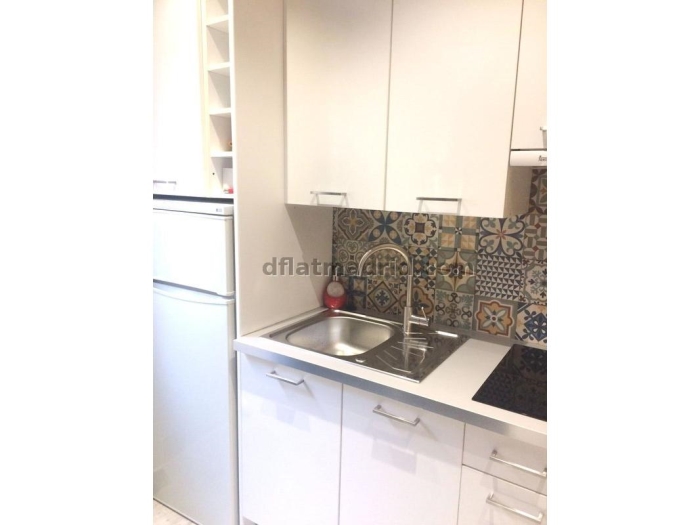 Apartamento Tranquilo en Centro de 2 Dormitorios #1618 en Madrid