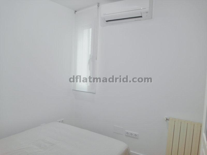Bright Apartment in Centro of 2 Bedrooms #1656 in Madrid