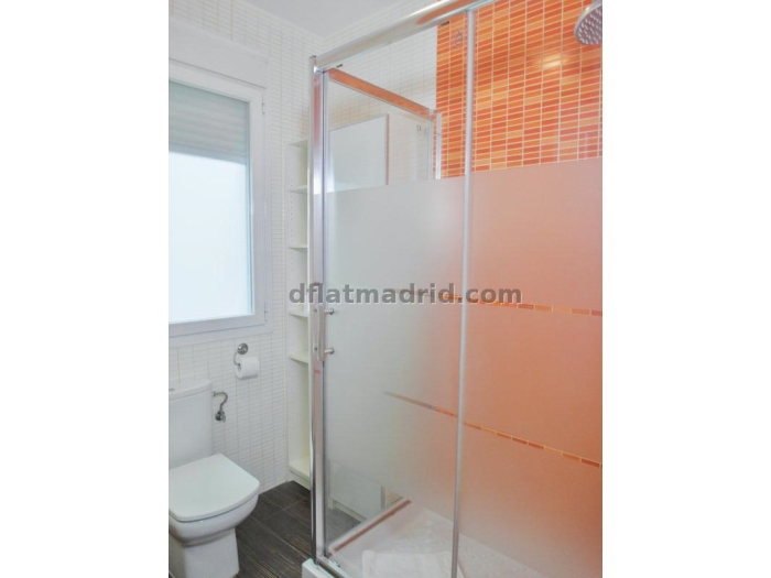 Apartamento Luminoso en Centro de 2 Dormitorios #1656 en Madrid