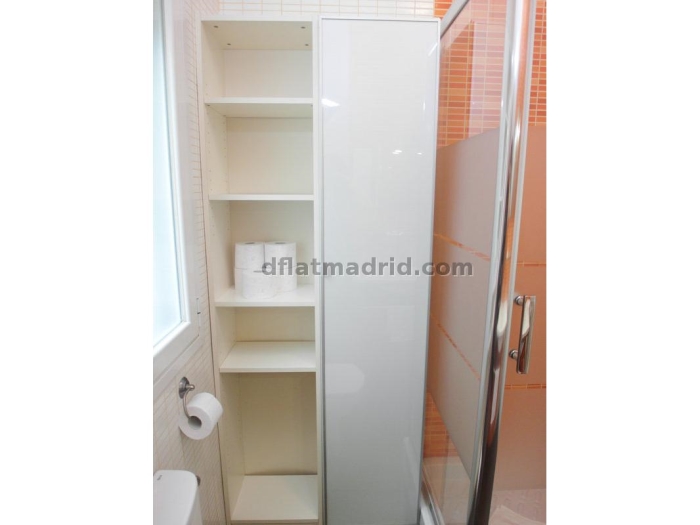 Apartamento Luminoso en Centro de 2 Dormitorios #1656 en Madrid