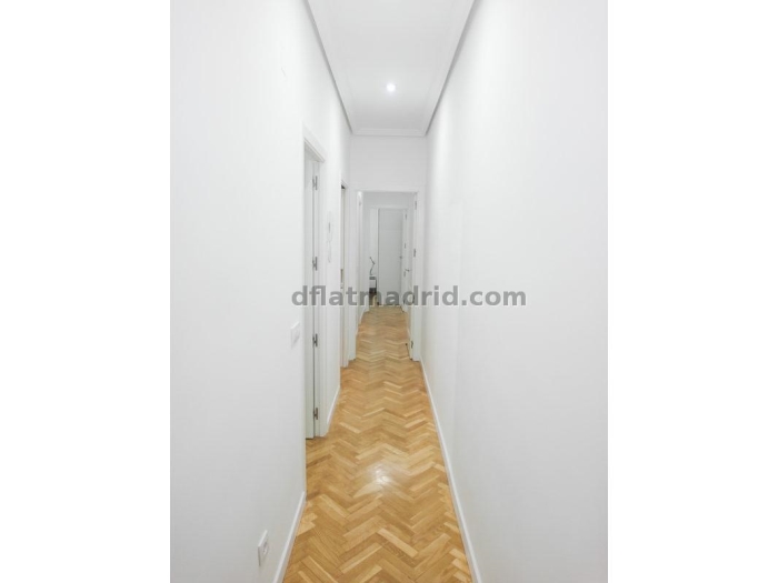 Apartamento Luminoso en Centro de 2 Dormitorios #1656 en Madrid