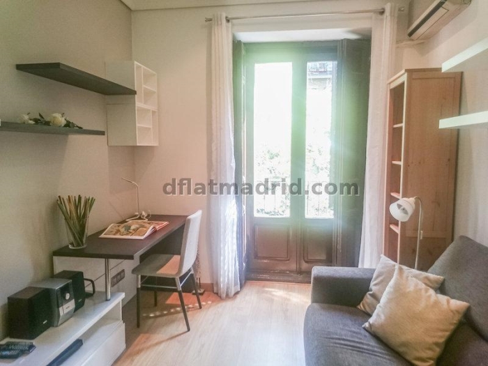 Apartamento Luminoso en Moncloa de 1 Dormitorio #1659 en Madrid