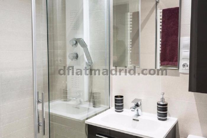 Apartamento Luminoso en Chamartin de 1 Dormitorio con terraza #1660 en Madrid