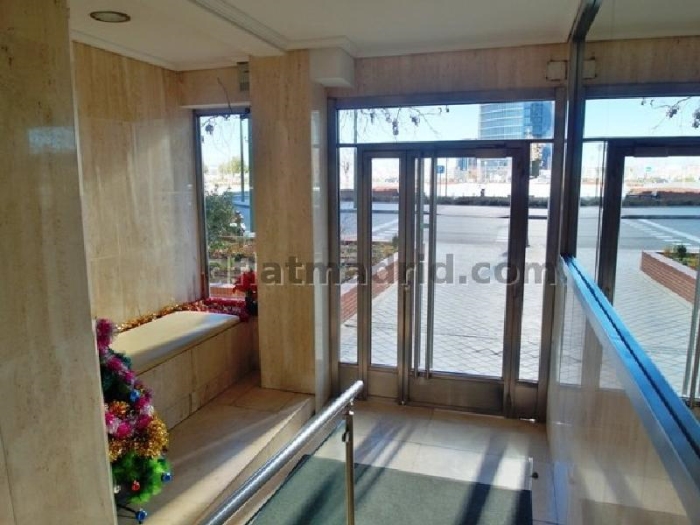 Apartamento Amplio en Chamartin de 1 Dormitorio #1753 en Madrid