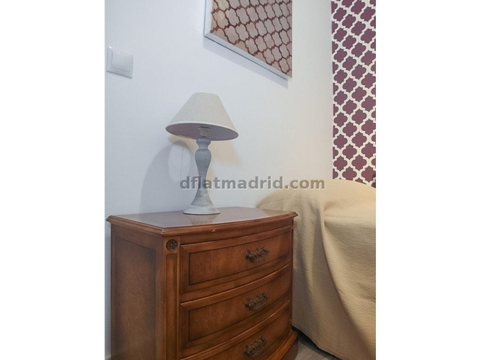 Apartamento Tranquilo en Tetuan de 2 Dormitorios #1754 en Madrid