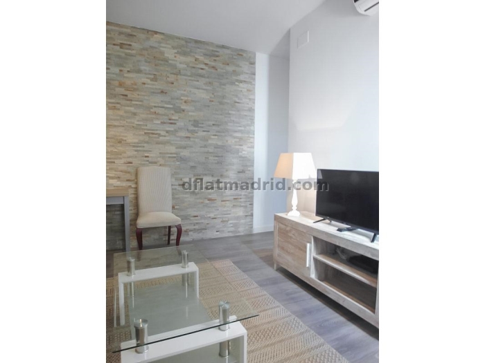 Apartamento Tranquilo en Tetuan de 2 Dormitorios #1754 en Madrid