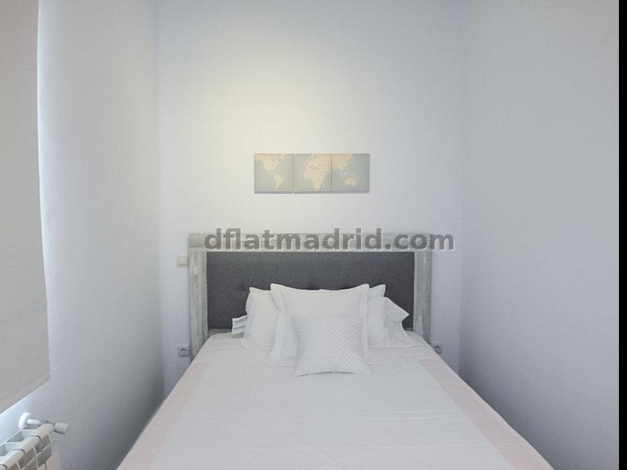 Apartamento Tranquilo en Tetuan de 2 Dormitorios #1754 en Madrid