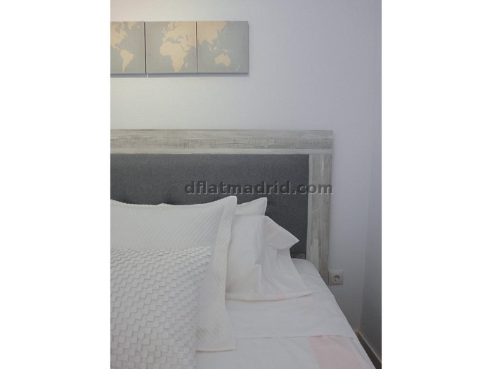 Apartamento Tranquilo en Tetuan de 2 Dormitorios #1754 en Madrid