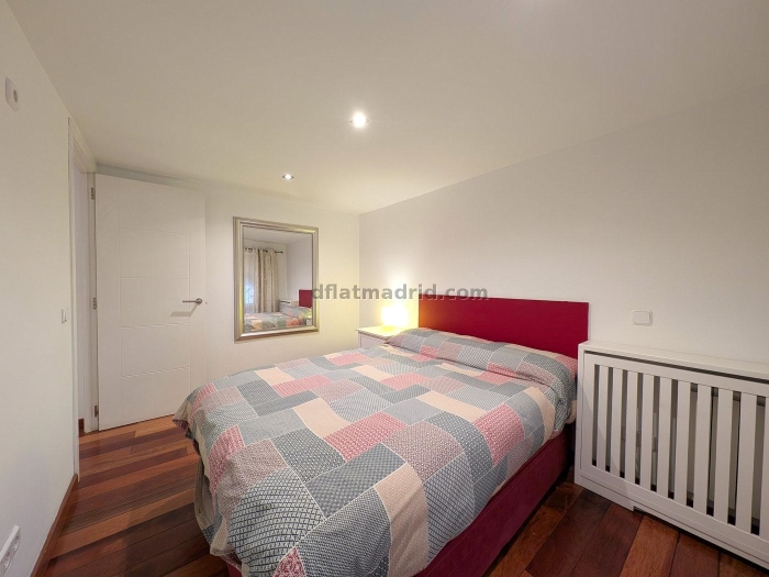 Apartamento Luminoso en Centro de 1 Dormitorio #1758 en Madrid