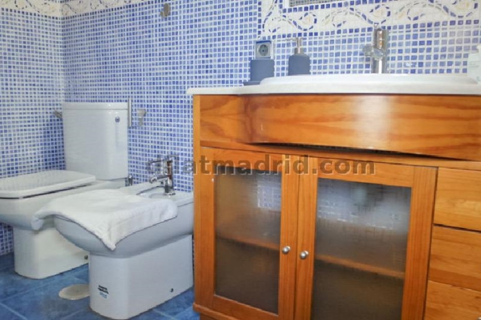 Apartamento Amplio en Chamartin de 2 Dormitorios con terraza #1762 en Madrid