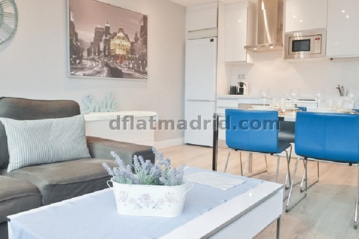 Apartamento Luminoso en Centro de 2 Dormitorios #1763 en Madrid