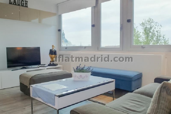 Bright Apartment in Centro of 2 Bedrooms #1763 in Madrid