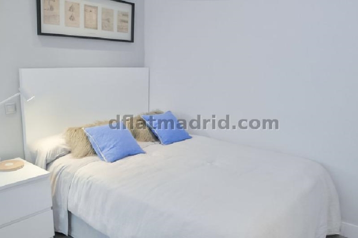 Bright Apartment in Centro of 2 Bedrooms #1763 in Madrid