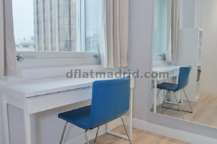 Bright Apartment in Centro of 2 Bedrooms #1763 in Madrid