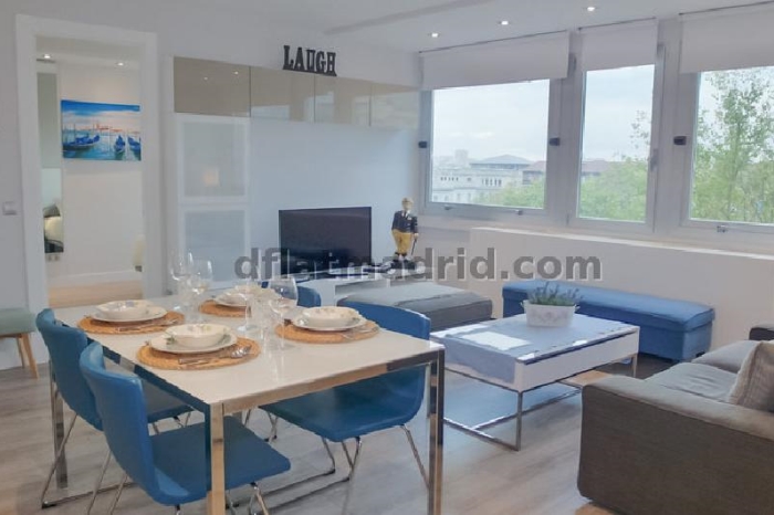 Bright Apartment in Centro of 2 Bedrooms #1763 in Madrid