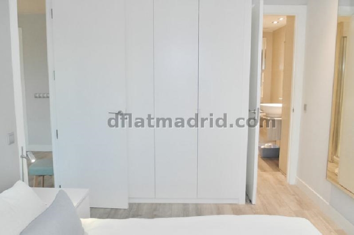 Bright Apartment in Centro of 2 Bedrooms #1763 in Madrid