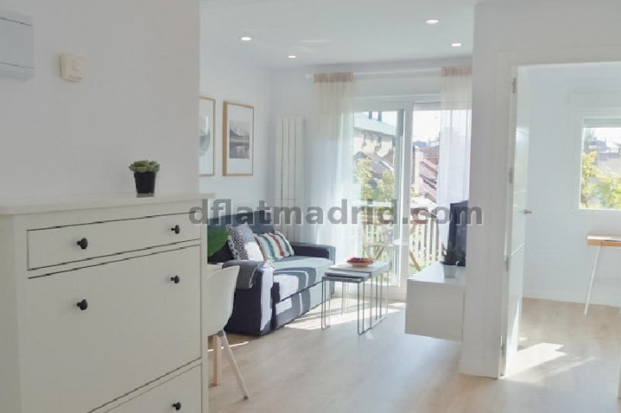 Apartamento Luminoso en Hortaleza de 2 Dormitorios con terraza #1768 en Madrid