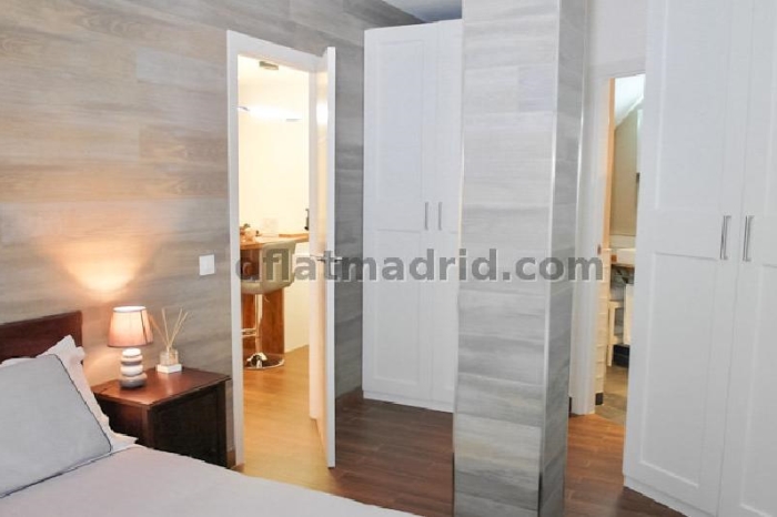 Apartamento Acogedor en Tetuan de 1 Dormitorio #1776 en Madrid