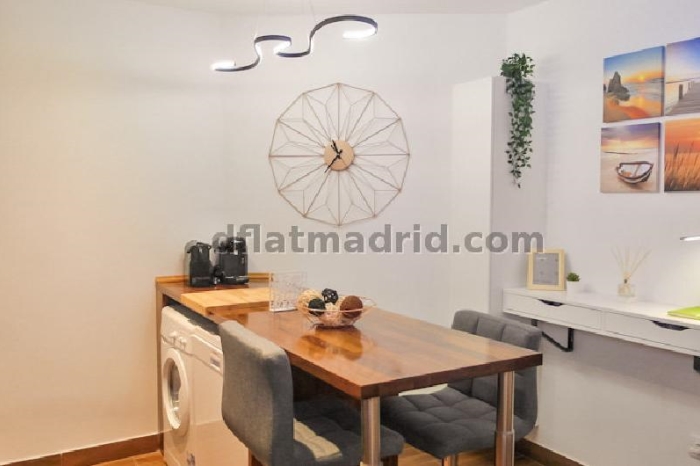 Cosy Apartment in Tetuan of 1 Bedroom #1776 in Madrid