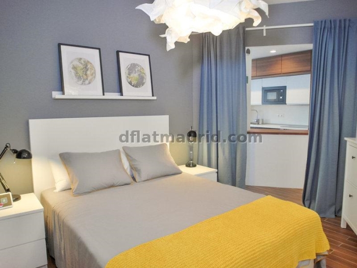 Apartamento Acogedor en Tetuan de 1 Dormitorio #1778 en Madrid