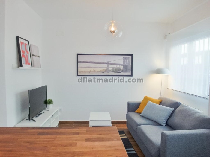 Apartamento Acogedor en Tetuan de 1 Dormitorio #1778 en Madrid