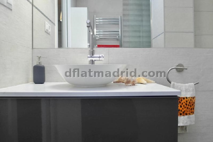 Apartamento Luminoso en Carabanchel de 2 Dormitorios #1779 en Madrid