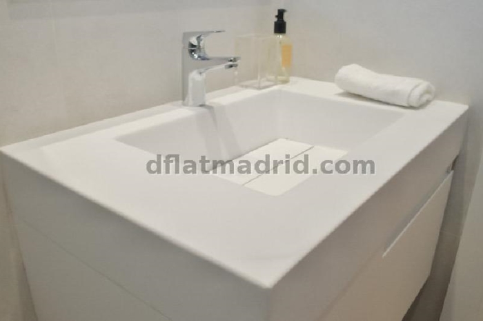 Central Apartment in Chamberi of 3 Bedrooms #1781 in Madrid