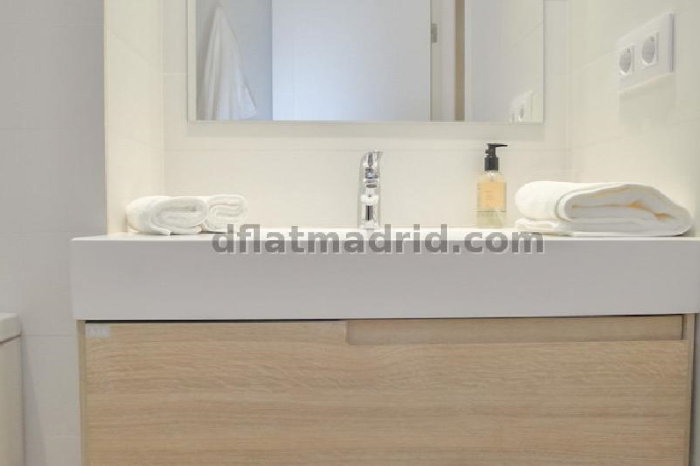 Central Apartment in Chamberi of 3 Bedrooms #1781 in Madrid