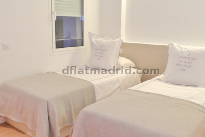 Apartamento Céntrico en Chamberi de 3 Dormitorios #1781 en Madrid