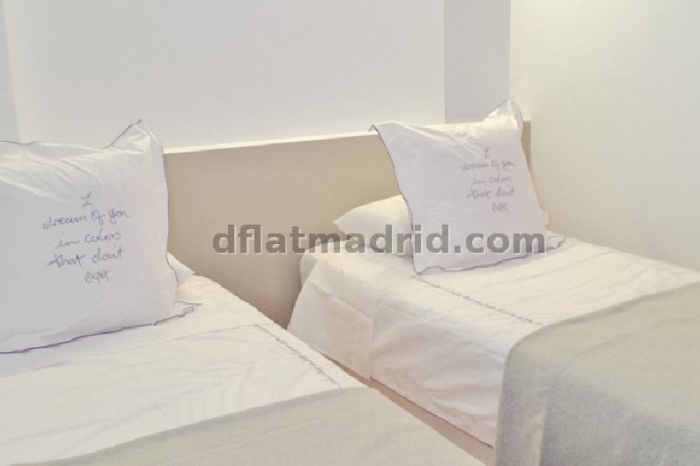 Apartamento Céntrico en Chamberi de 3 Dormitorios #1781 en Madrid