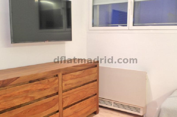 Apartamento Céntrico en Chamberi de 3 Dormitorios #1781 en Madrid