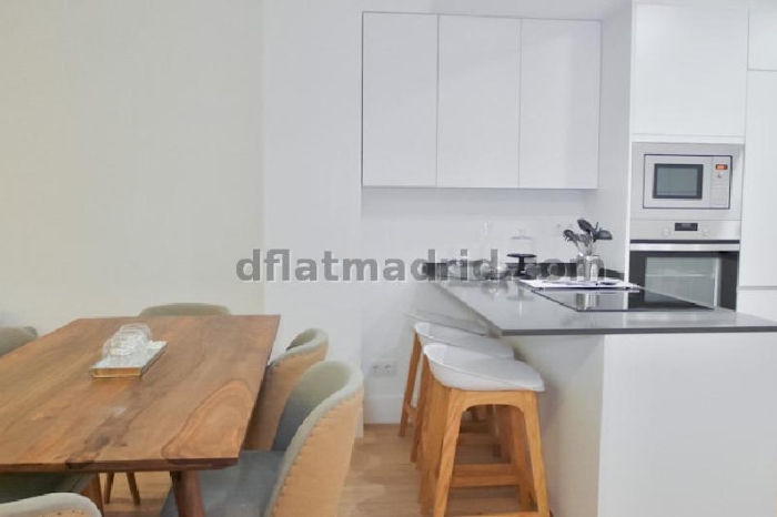 Apartamento Céntrico en Chamberi de 3 Dormitorios #1781 en Madrid