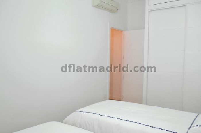 Apartamento Amplio en Retiro de 3 Dormitorios #1788 en Madrid