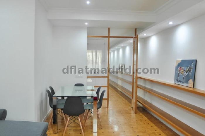 Apartamento Amplio en Retiro de 3 Dormitorios #1788 en Madrid