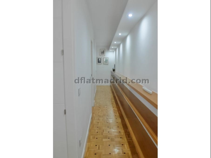 Apartamento Amplio en Retiro de 3 Dormitorios #1788 en Madrid