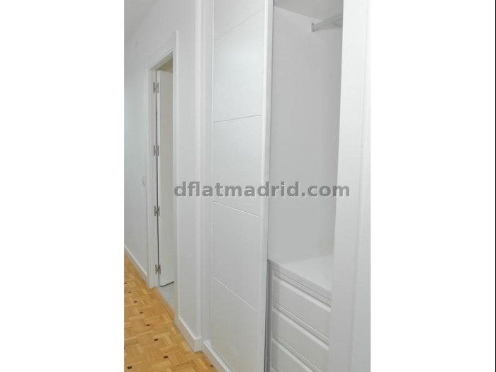 Apartamento Amplio en Retiro de 3 Dormitorios #1788 en Madrid