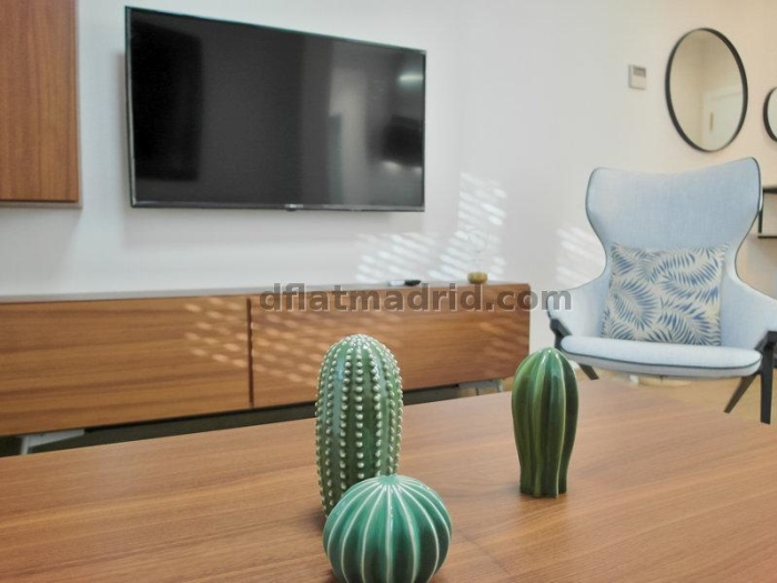 Apartamento Luminoso en Chamartin de 2 Dormitorios #1790 en Madrid