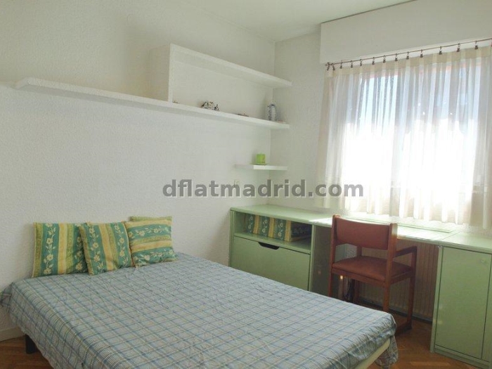 Apartamento Amplio en Moratalaz de 3 Dormitorios con terraza #456 en Madrid