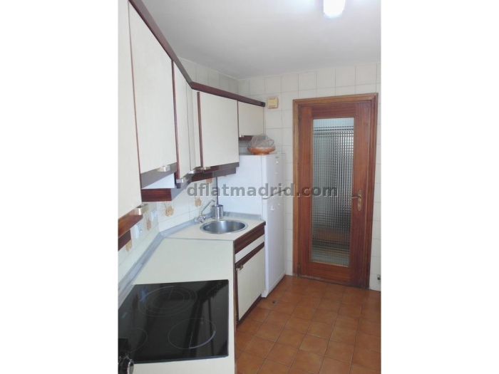 Apartamento Amplio en Moratalaz de 3 Dormitorios con terraza #456 en Madrid