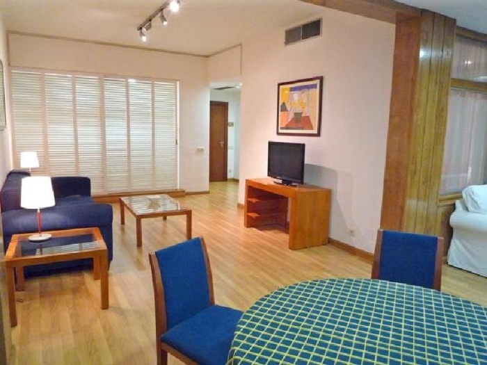 Apartamento en Chamartin de 1 Dormitorio #496 en Madrid