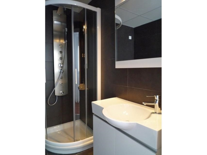 Apartamento Luminoso en Chamartin de 1 Dormitorio #520 en Madrid