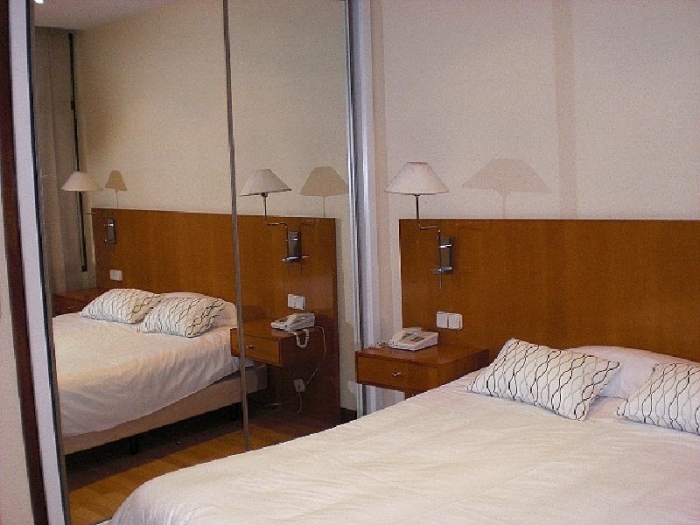Apartamento Amplio en Chamartin de 1 Dormitorio #521 en Madrid