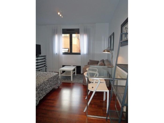 Estudio en Chamartin #526 en Madrid