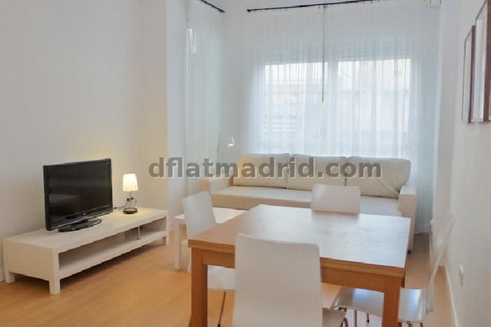Apartamento Amplio en Chamartin de 2 Dormitorios con terraza #651 en Madrid