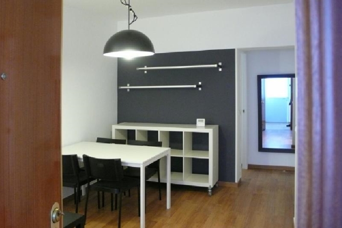 Apartamento Luminoso en Chamartin de 2 Dormitorios #652 en Madrid