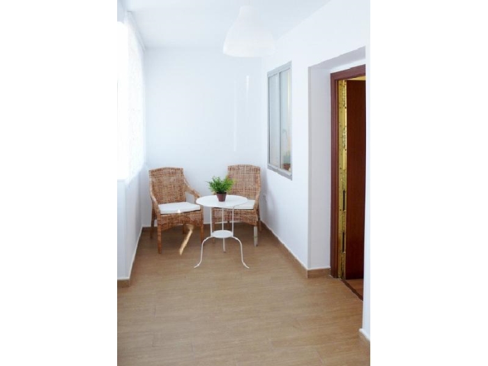 Apartamento Luminoso en Chamartin de 2 Dormitorios #652 en Madrid