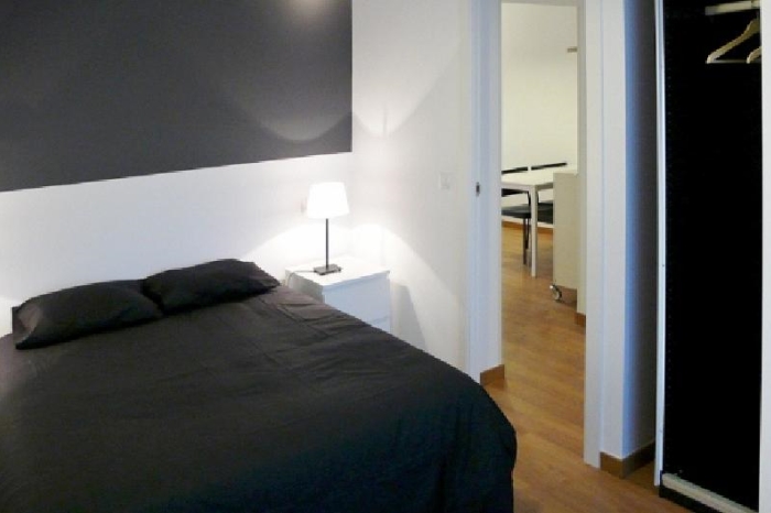 Apartamento Luminoso en Chamartin de 2 Dormitorios #652 en Madrid