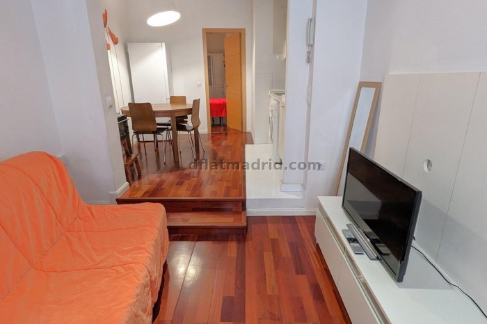 Apartamento Tranquilo en Centro de 1 Dormitorio #675 en Madrid